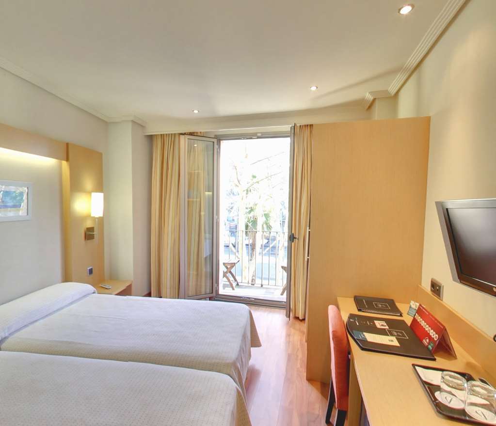 فندق برشلونةفي  فندق آبا رامبلا الغرفة الصورة